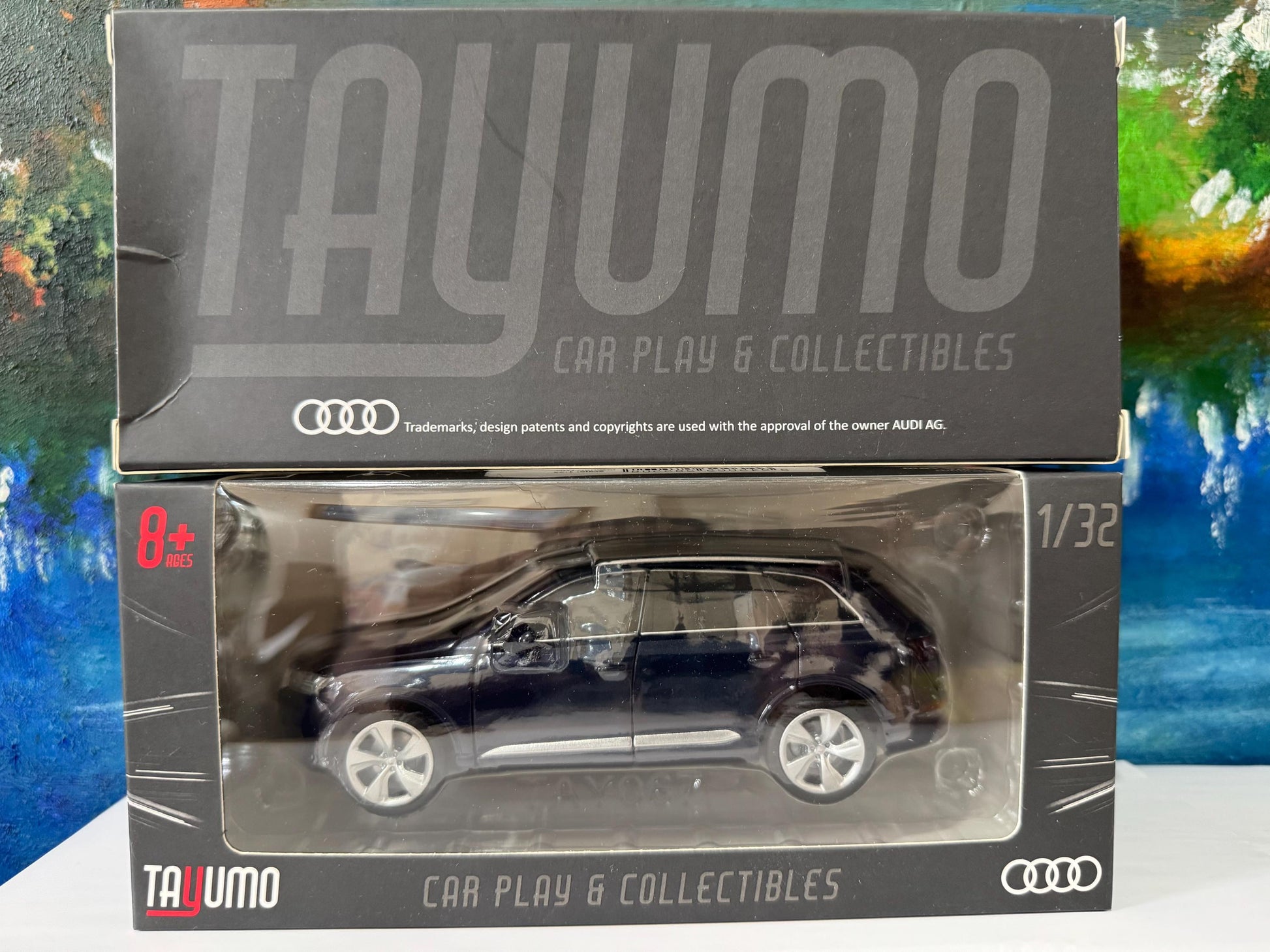 Audi Q7 1:32 Scale Diecast Car – Personalized Plates Lights & Sounds – Opening Doors, Bonnet and Boot – Gift for him, her. Metallic Blue