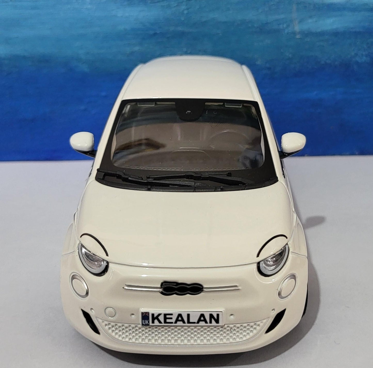 Personalised Plate FIAT 500e 1:24Scale Toy Car - Model-Gift for Boy, Girl, Dad, Mom, Uncle, Grandad - Birthday, Christmas Present-New Boxed