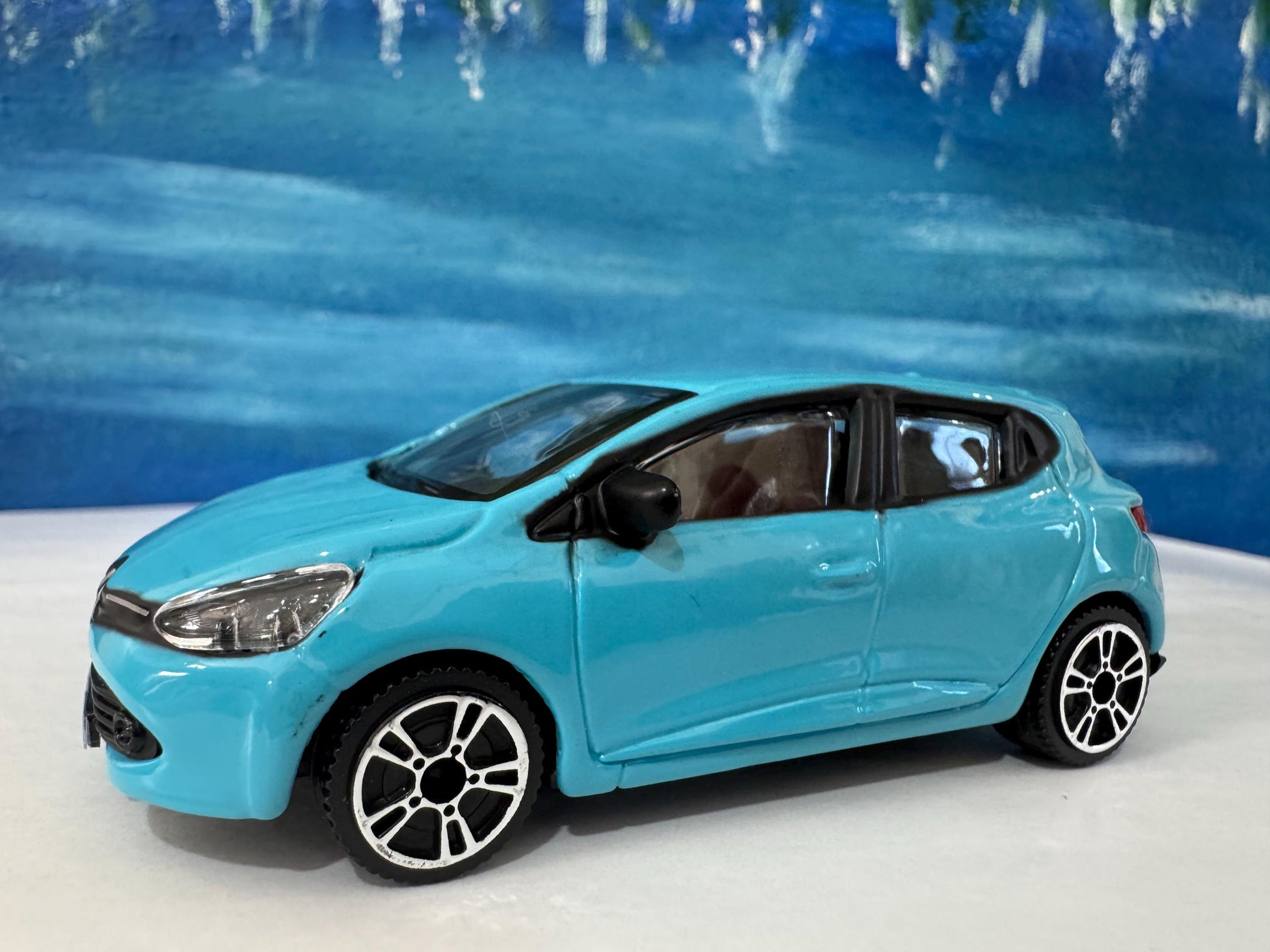 Renault Clio Toy Car 1:43 Scale, Personalized Plates – Gift for Boy Girl Dad Mom Uncle Grandad Brother – Birthday or Christmas Present Boxed