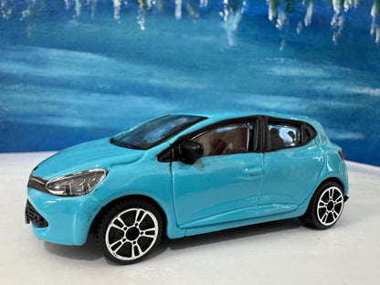 Renault Clio Toy Car 1:43 Scale, Personalized Plates – Gift for Boy Girl Dad Mom Uncle Grandad Brother – Birthday or Christmas Present Boxed