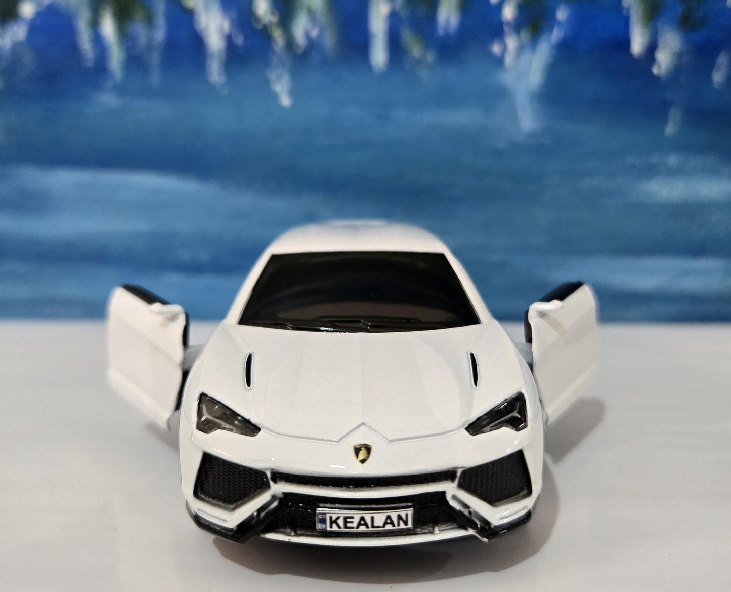 Lamborghini Urus White Personal Plate 1:36 Scale Model Car – Gift for Dad, Mom, Sister – Birthday Anniversary – Gift Sleeve Included