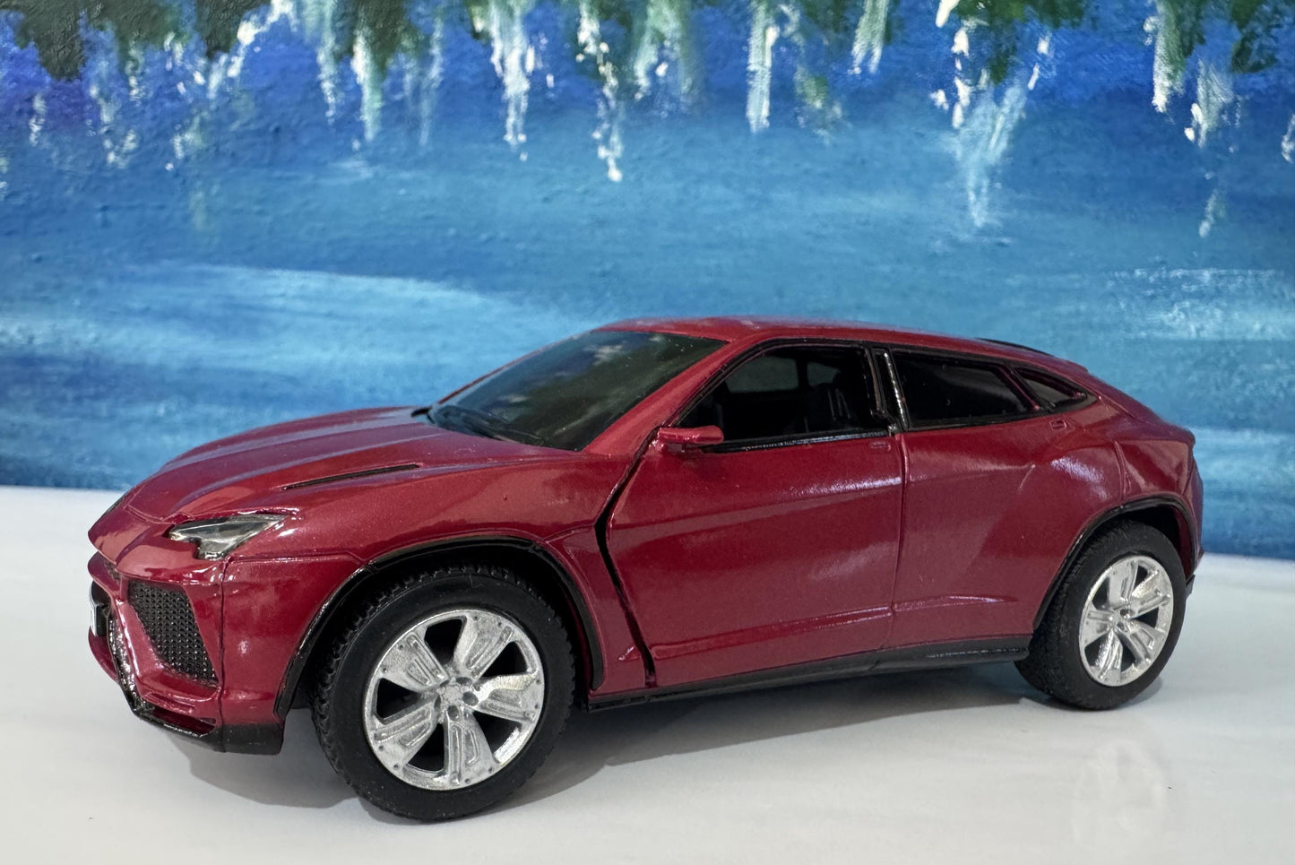 Lamborghini Urus MAROON Personal Plate 1:36 Scale Model Car – Gift for Dad, Mom, Sister – Birthday Anniversary – Gift Sleeve Included