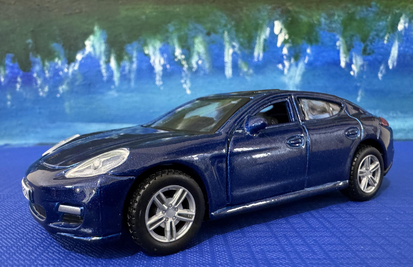 PERSONALISED Porsche Panamera Turbo 1:34 Model - Custom Name Plates - Boxed Gift for Dad, Boy, Uncle - Birthday Christmas Present die-cast