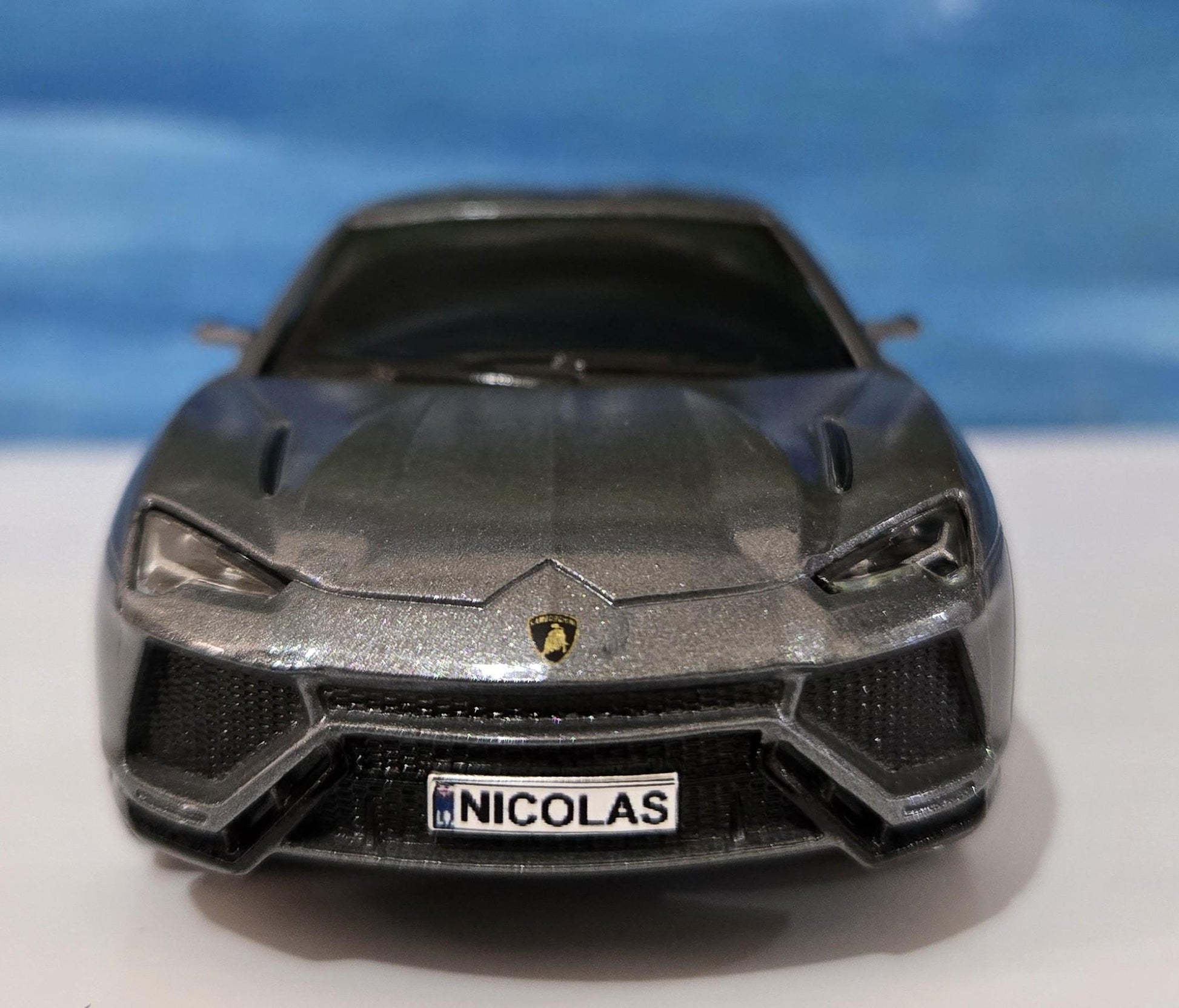 Grey Personalized Plate Lamborghini Urus 1:36 Scale Model Car – Gift for Dad, Mom, Brother – Birthday Collectible Toy – Gift Sleeve Included
