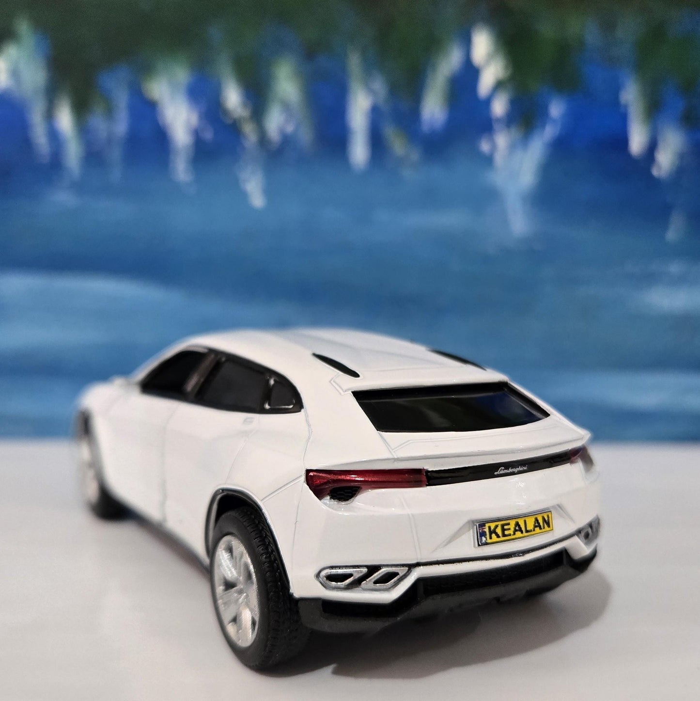 Lamborghini Urus White Personal Plate 1:36 Scale Model Car – Gift for Dad, Mom, Sister – Birthday Anniversary – Gift Sleeve Included