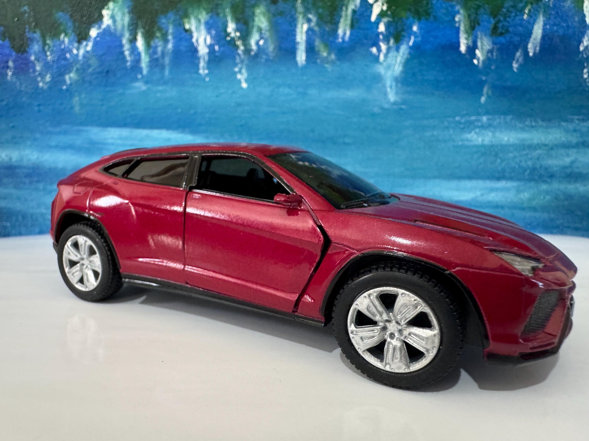Lamborghini Urus MAROON Personal Plate 1:36 Scale Model Car – Gift for Dad, Mom, Sister – Birthday Anniversary – Gift Sleeve Included