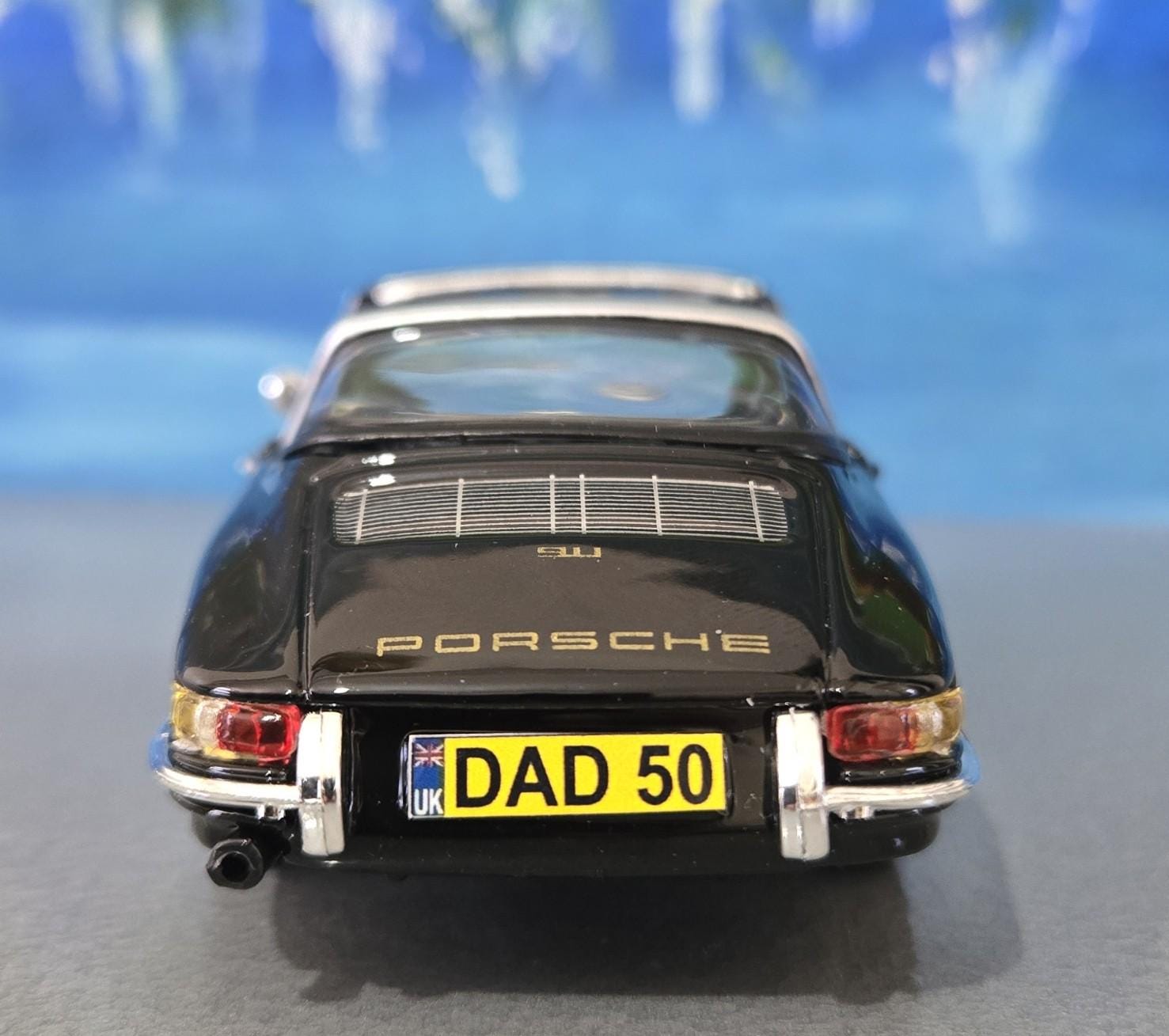 Porsche 911 Targa Black 1967 1:32 Scale Diecast Model Car toy – Gift for Kids, Dad, Mom – Birthday or Christmas Present – Boxed New