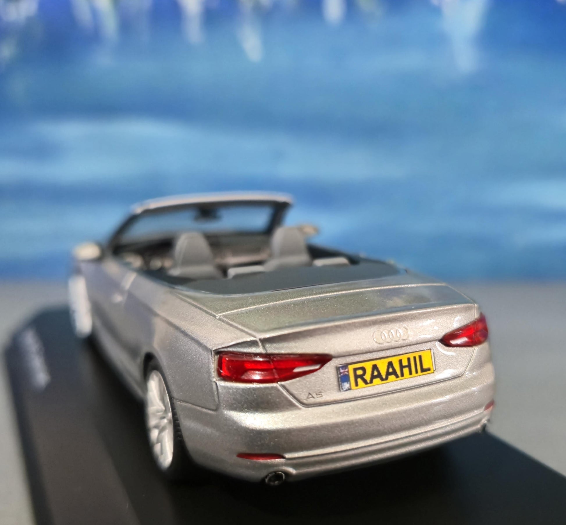 Audi A5 Cabriolet Diecast Car: 1/43 Scale Silver Metallic Model