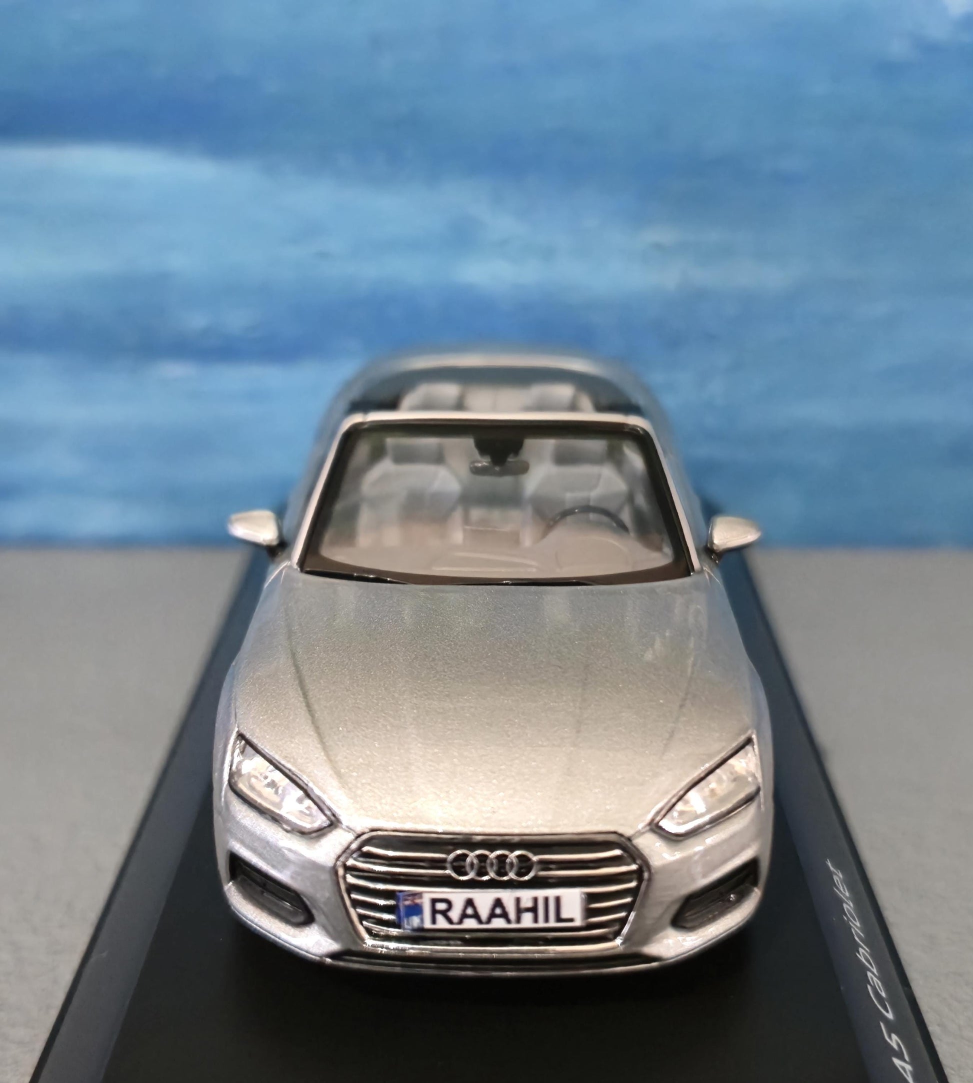 Audi A5 Cabriolet Diecast Car: 1/43 Scale Silver Metallic Model