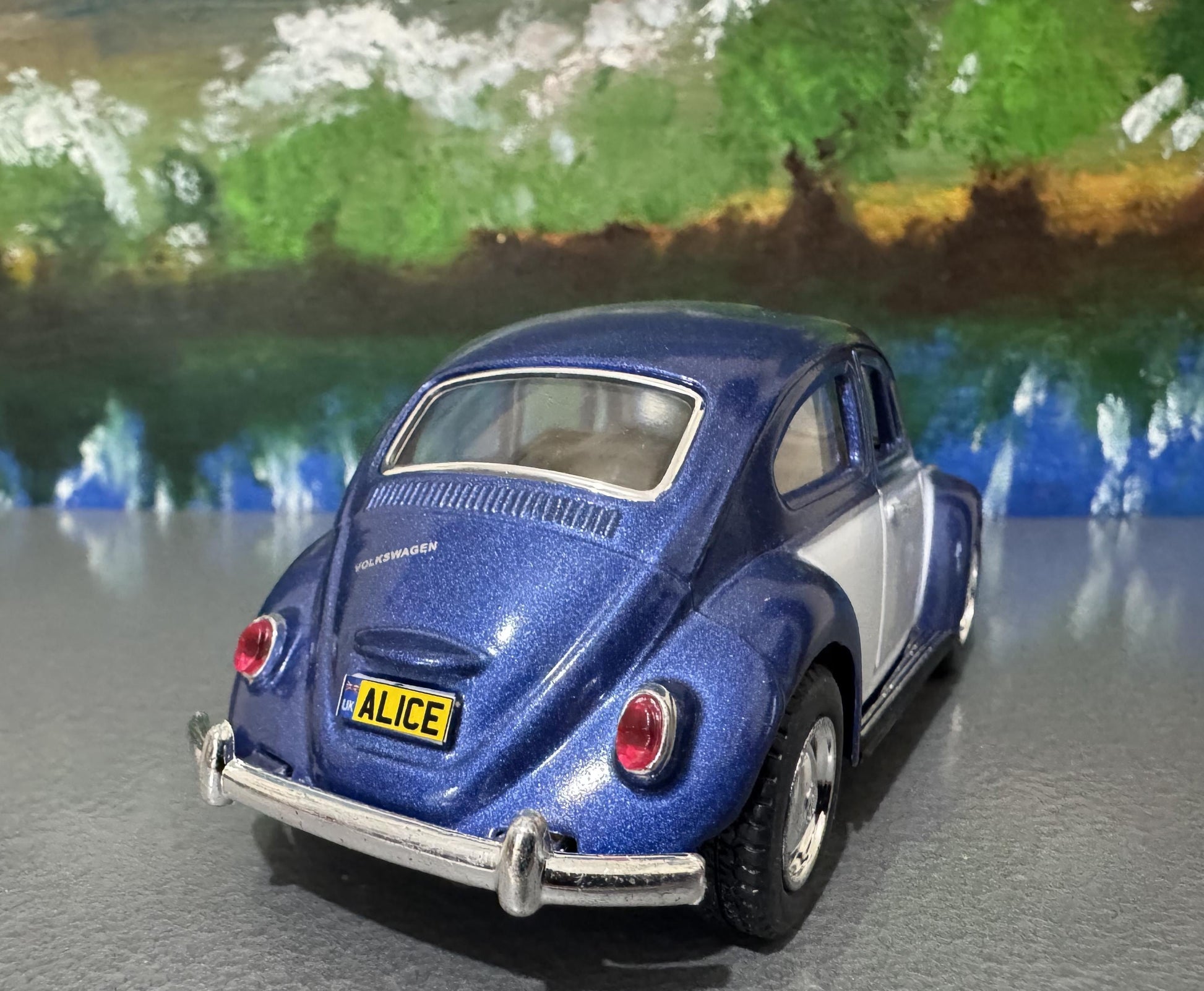 Personalised VW Volkswagen Beetle Toy Car, 1:43 Scale Model–Gift for Boy, Girl, Dad, Mom, Grandad, Birthday - Easter gift, Boxed