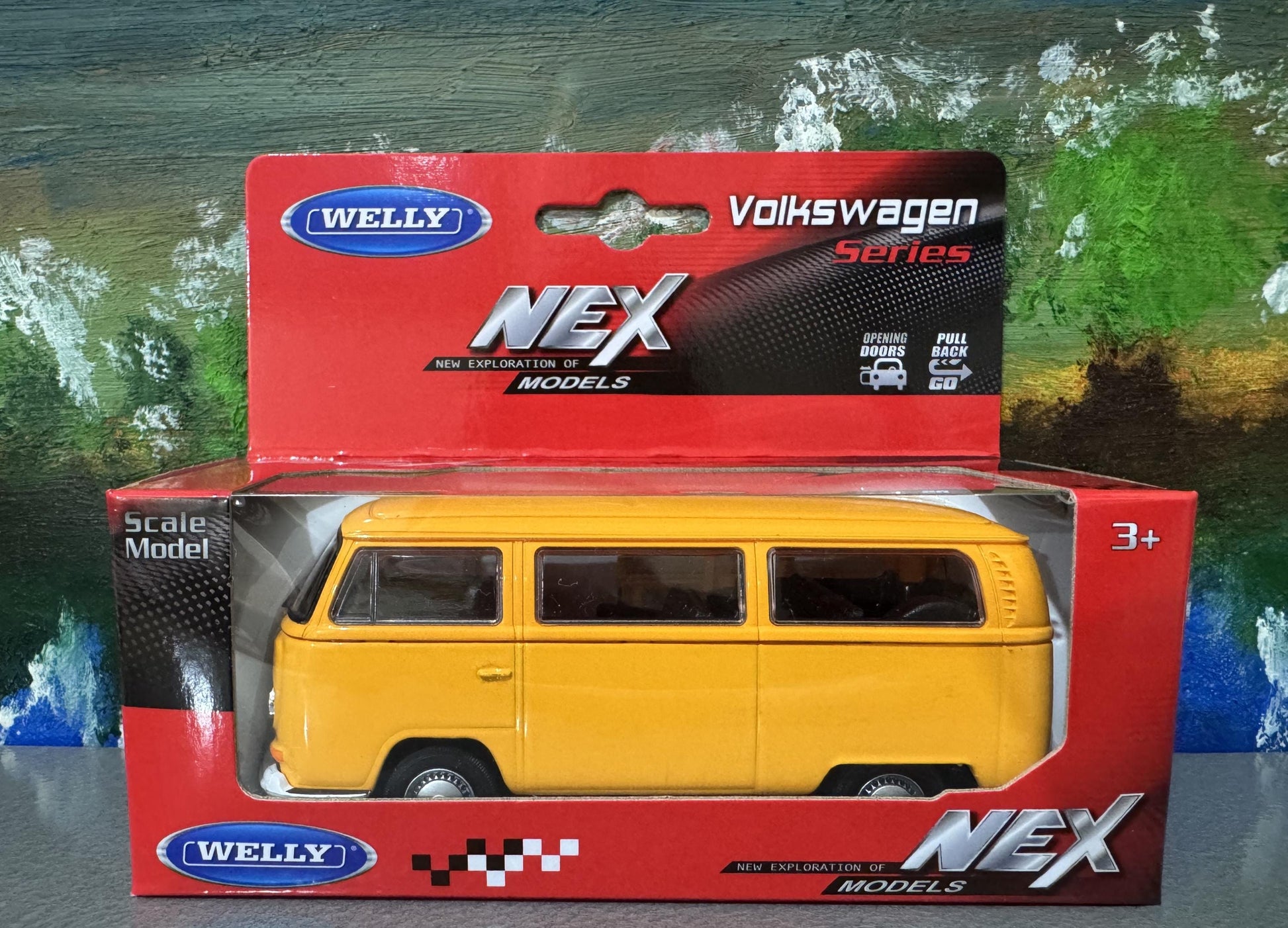 VW T2 Transporter Bus Toy Car PERSONALISED PLATES 1:39 scale Model boy girl dad mom uncle grandad brother Birthday Easter gift Boxed
