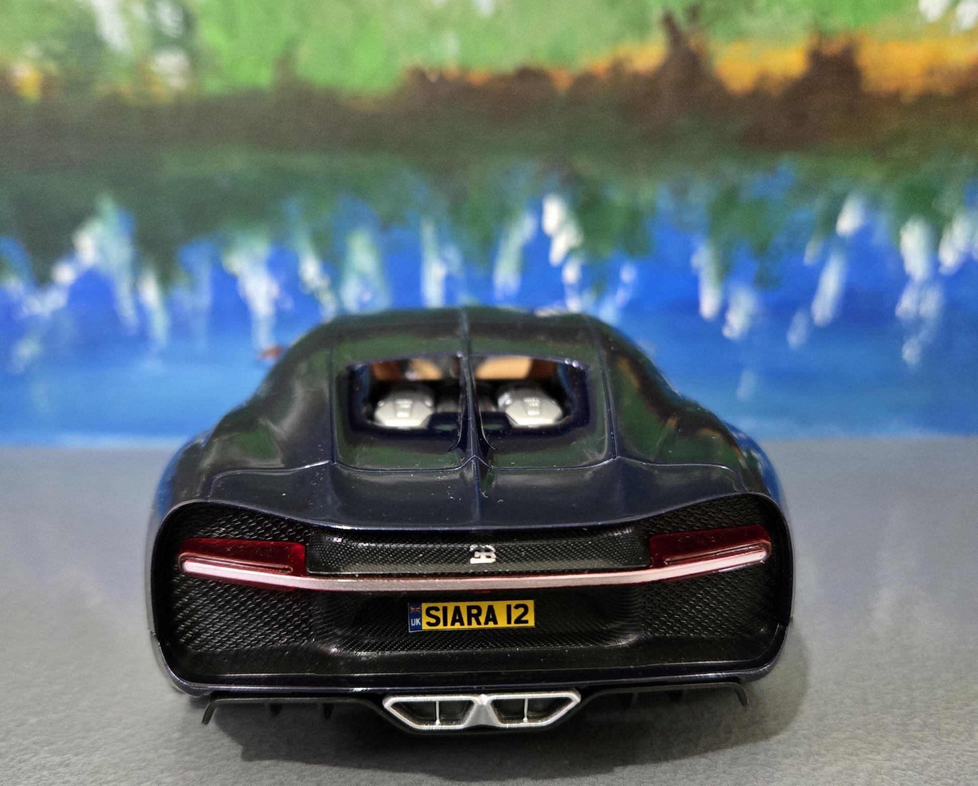 Custom Bugatti Chiron Diecast Model Car 1:24 - Personalized Plate
