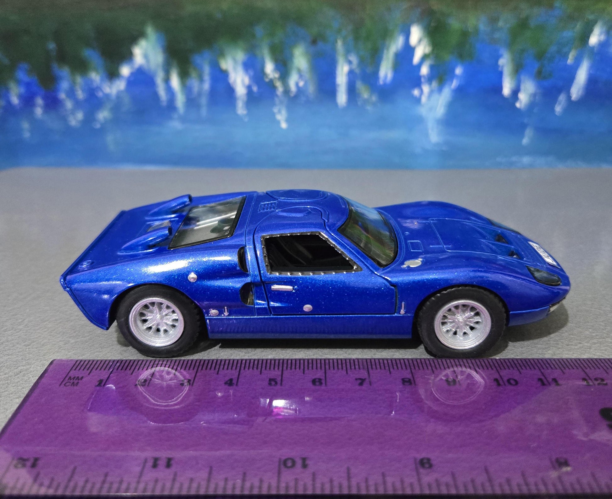 Ford GT40 MK II Blue Toy Car - 1:32 Scale Pull Back Action w/ Opening Doors | Kids Gift, Collector Model, Birthday Present (Sleeve)