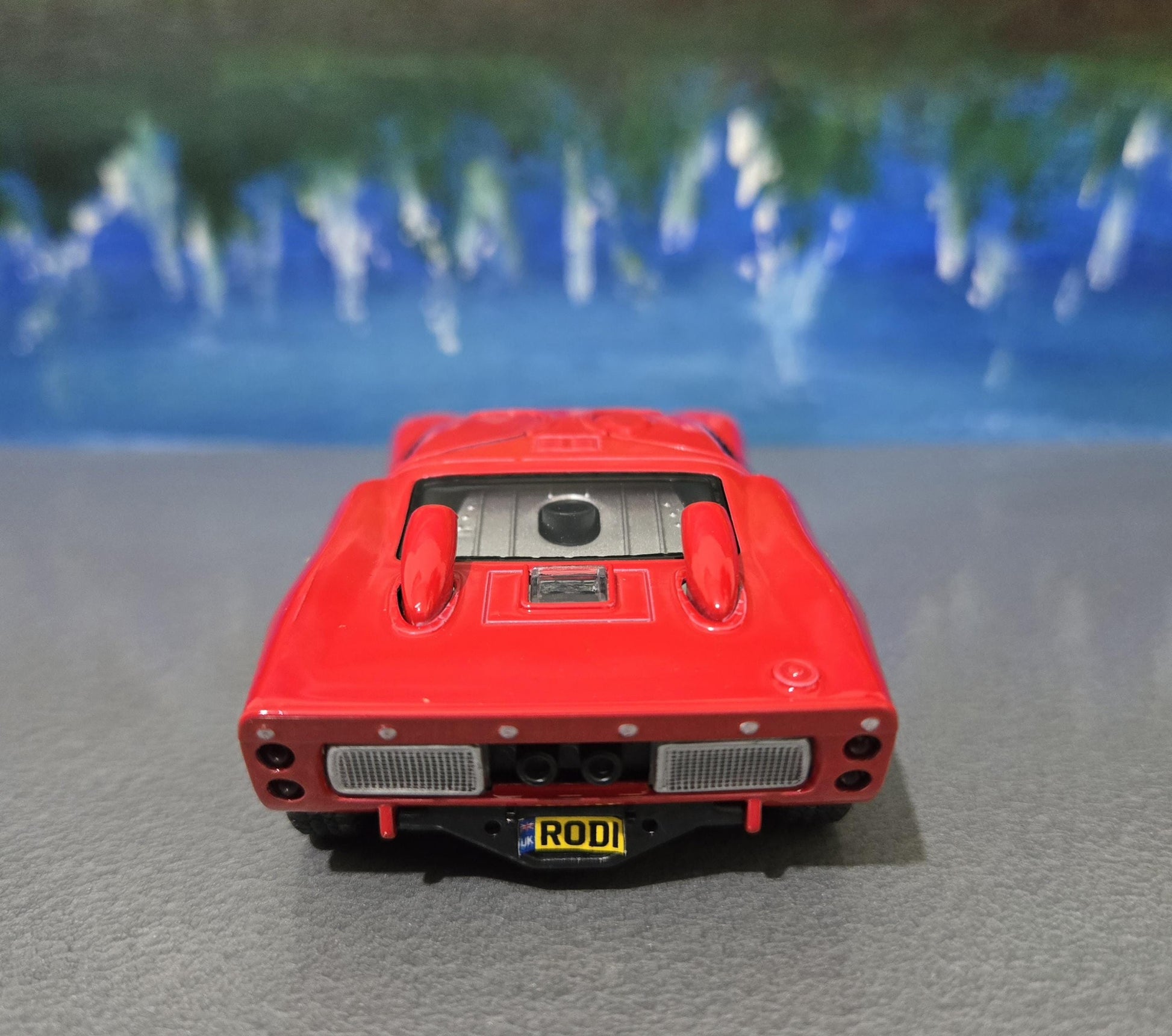 RED Toy Car Ford GT 40 MKII 1:32 - Pull Back Action, Open Doors, fun toy