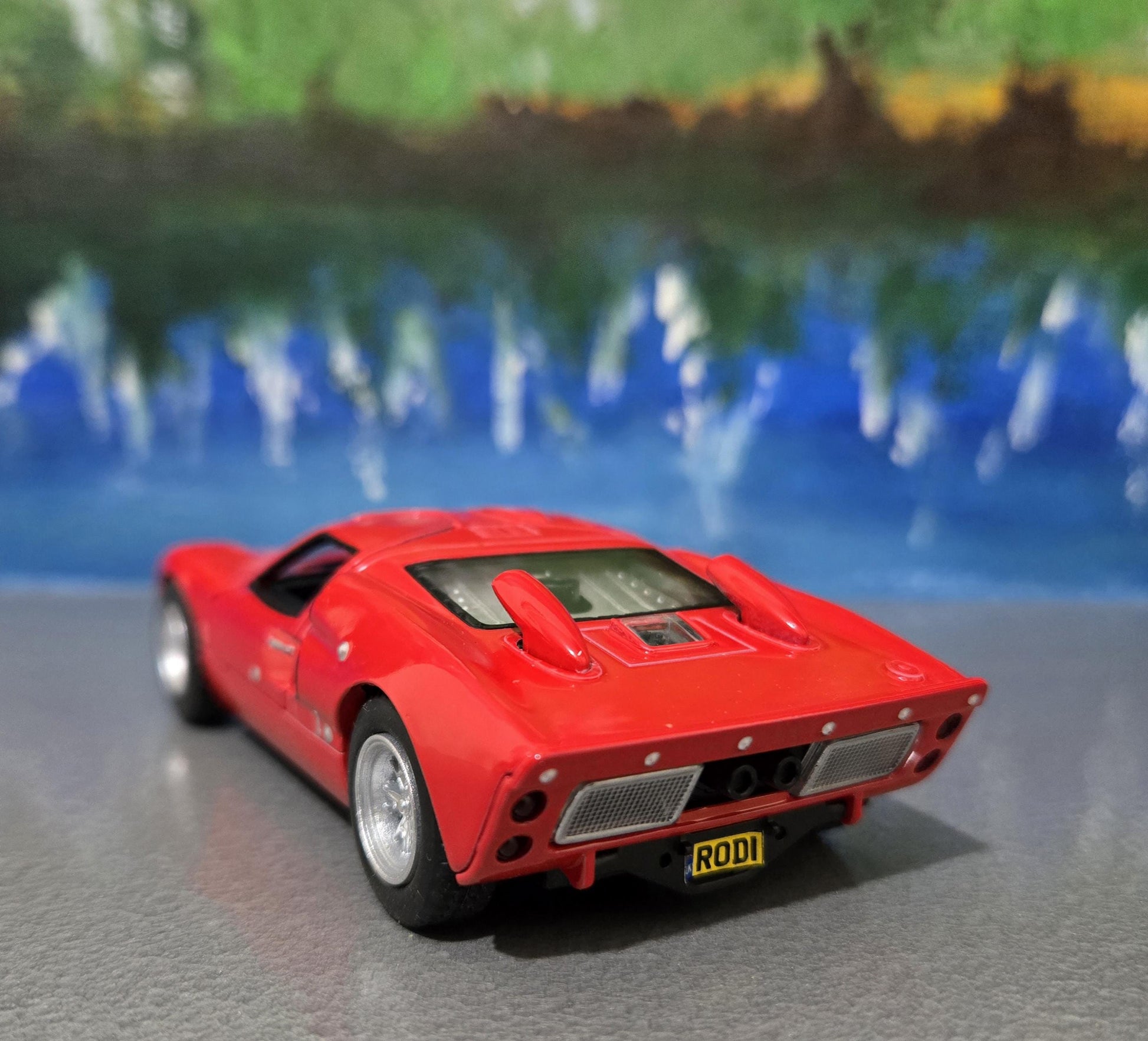 RED Toy Car Ford GT 40 MKII 1:32 - Pull Back Action, Open Doors, fun toy