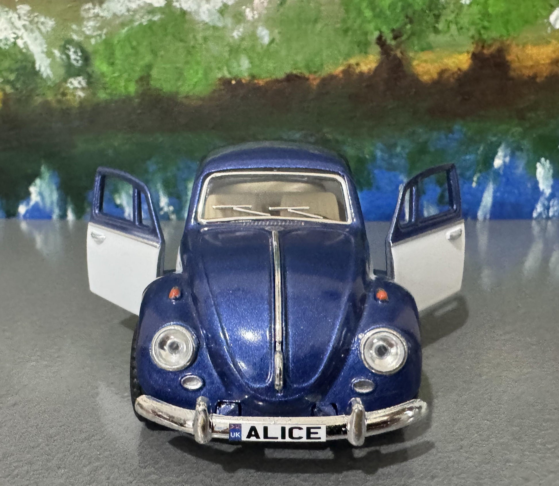 Personalised VW Volkswagen Beetle Toy Car, 1:43 Scale Model–Gift for Boy, Girl, Dad, Mom, Grandad, Birthday - Easter gift, Boxed