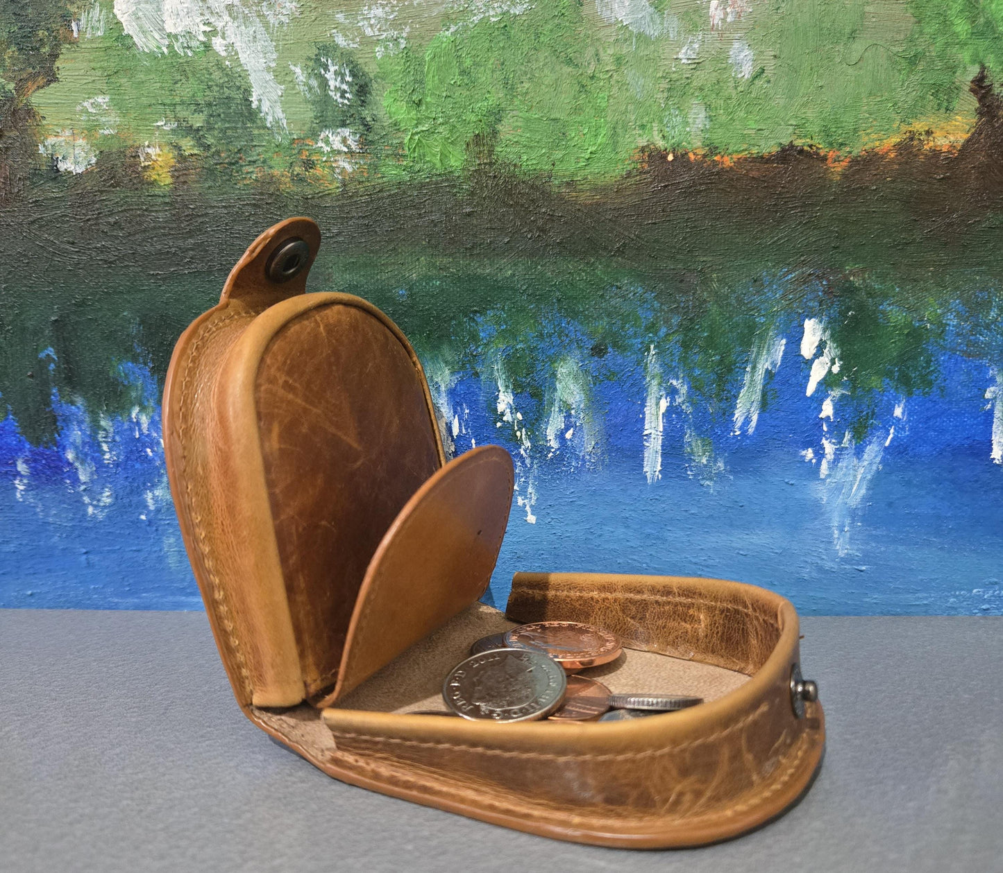 Premium Oiled Leather Horseshoe Coin Purse | Genuine Leather Unisex Wallet for Coins, Cash & Keys | Vintage Coin Holder