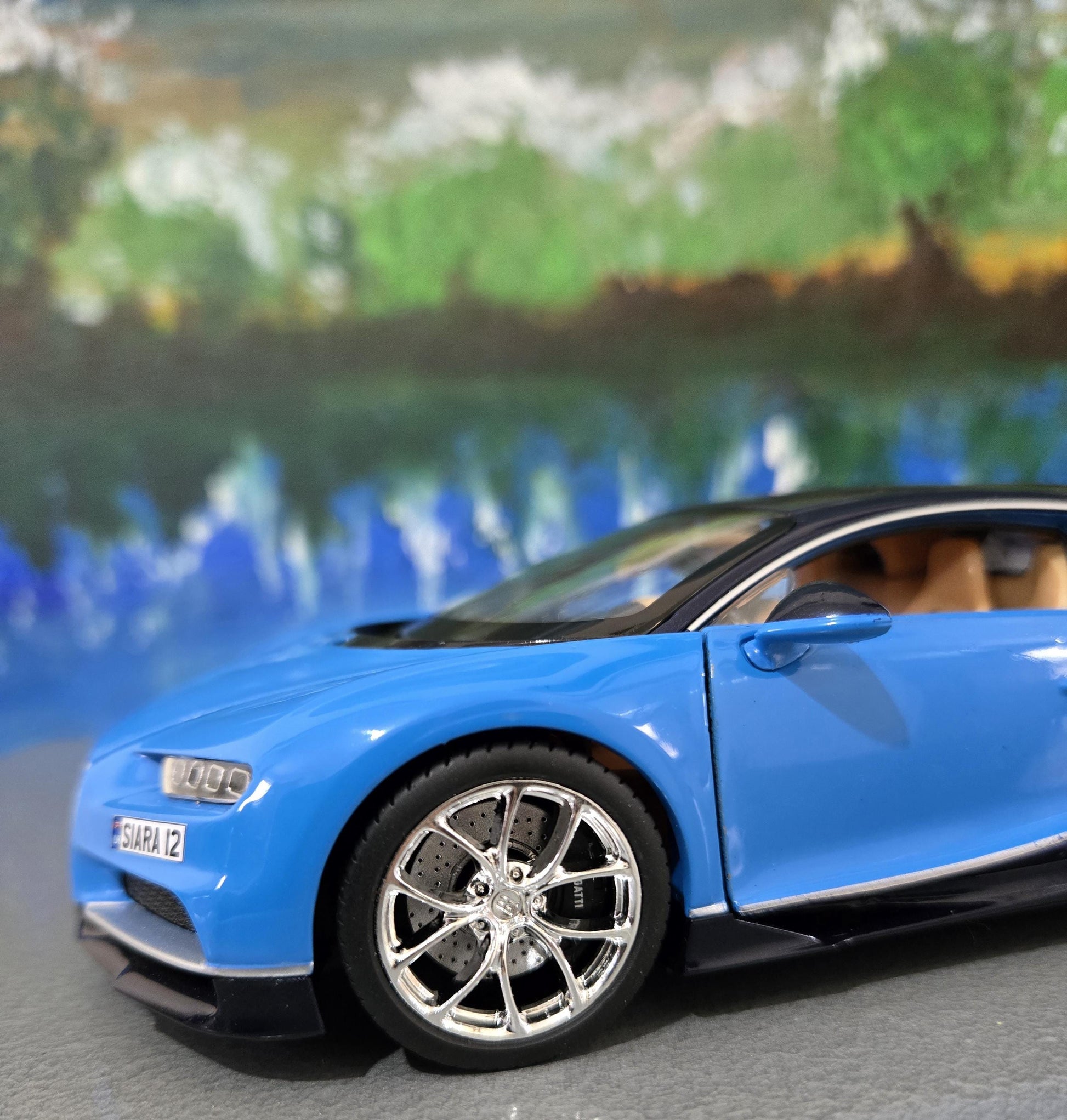 Custom Bugatti Chiron Diecast Model Car 1:24 - Personalized Plate