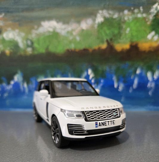 1:32 Land Rover Range Rover SV Diecast Model Car, Toy with Light & Sound - Personalised Gift for Him, 50th Anniversary Edition, Pearl White