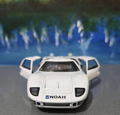 WHITE Toy Car Ford GT 40 MKII 1:32 - Pull Back Action, Open Doors, fun toy boy dad mother day gift sleeves