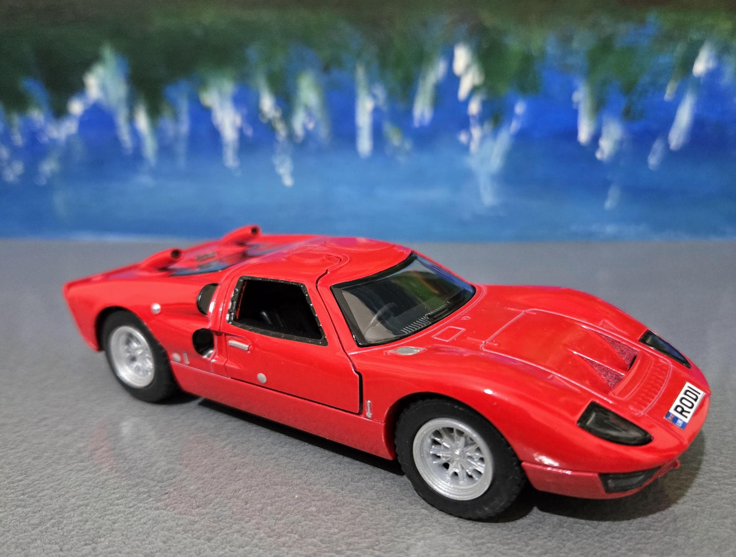 RED Toy Car Ford GT 40 MKII 1:32 - Pull Back Action, Open Doors, fun toy