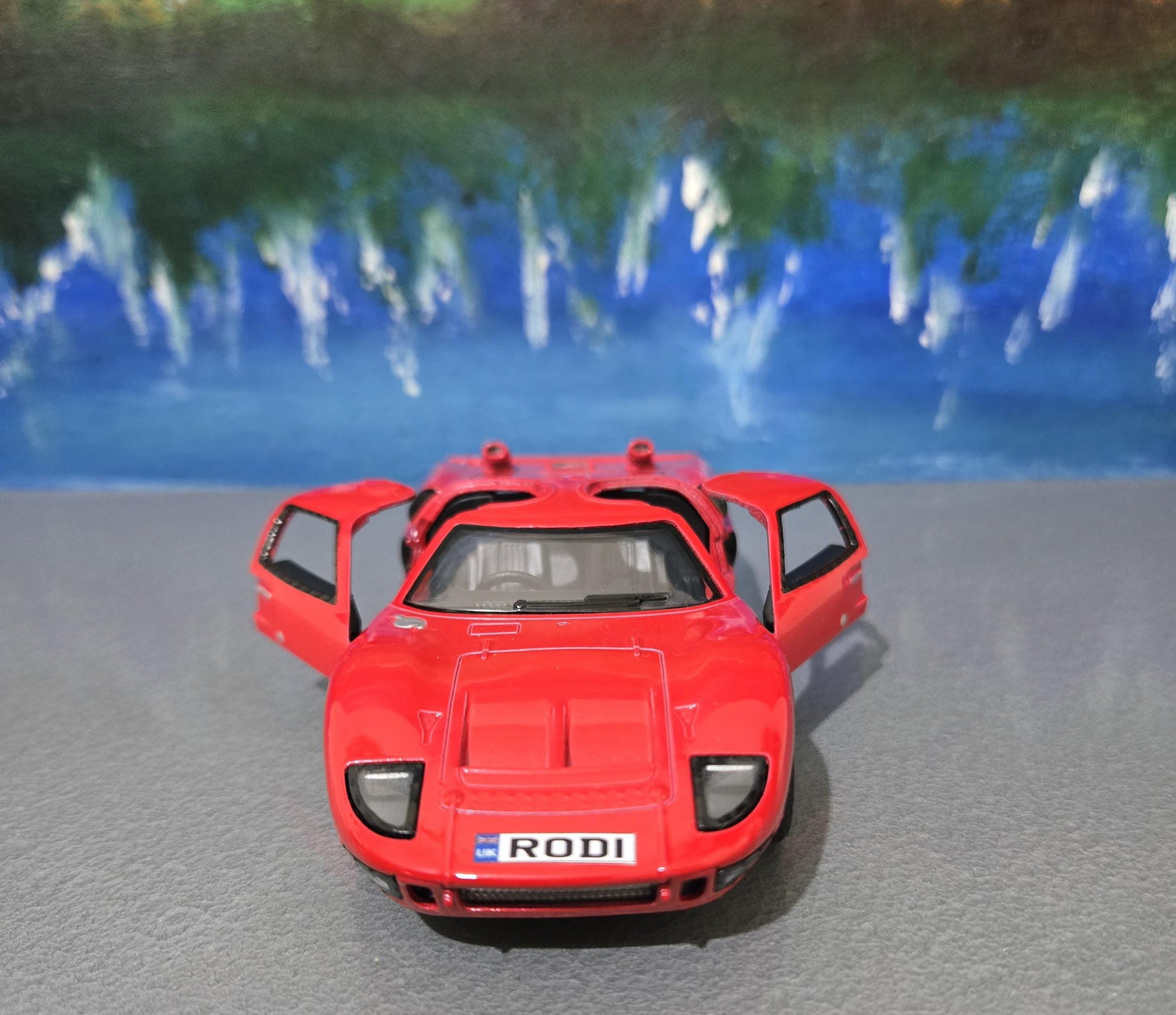 RED Toy Car Ford GT 40 MKII 1:32 - Pull Back Action, Open Doors, fun toy