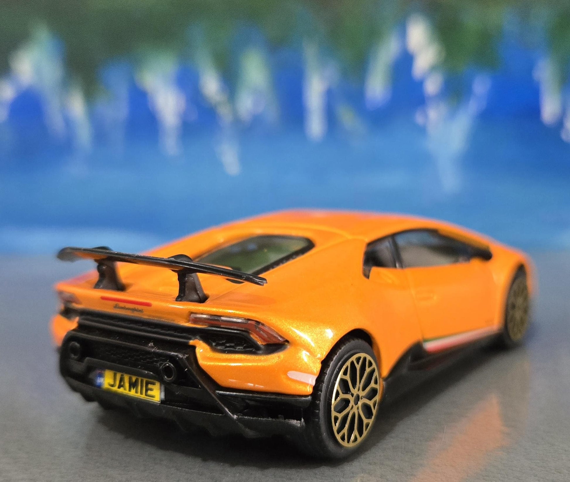 Lamborghini Huracan 1:43 Model Car – Personalized Plates | Gift for Boy, Girl, Dad, Mom, Uncle, Grandad | Birthday Christmas Present Boxed
