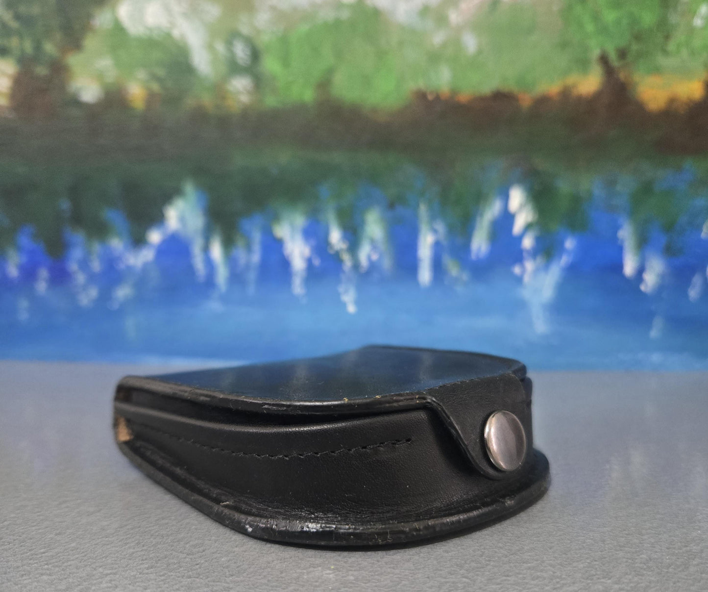 Premium Oiled Leather Horseshoe Coin Purse | Genuine Leather Unisex Wallet for Coins, Cash & Keys | Vintage Coin Holder
