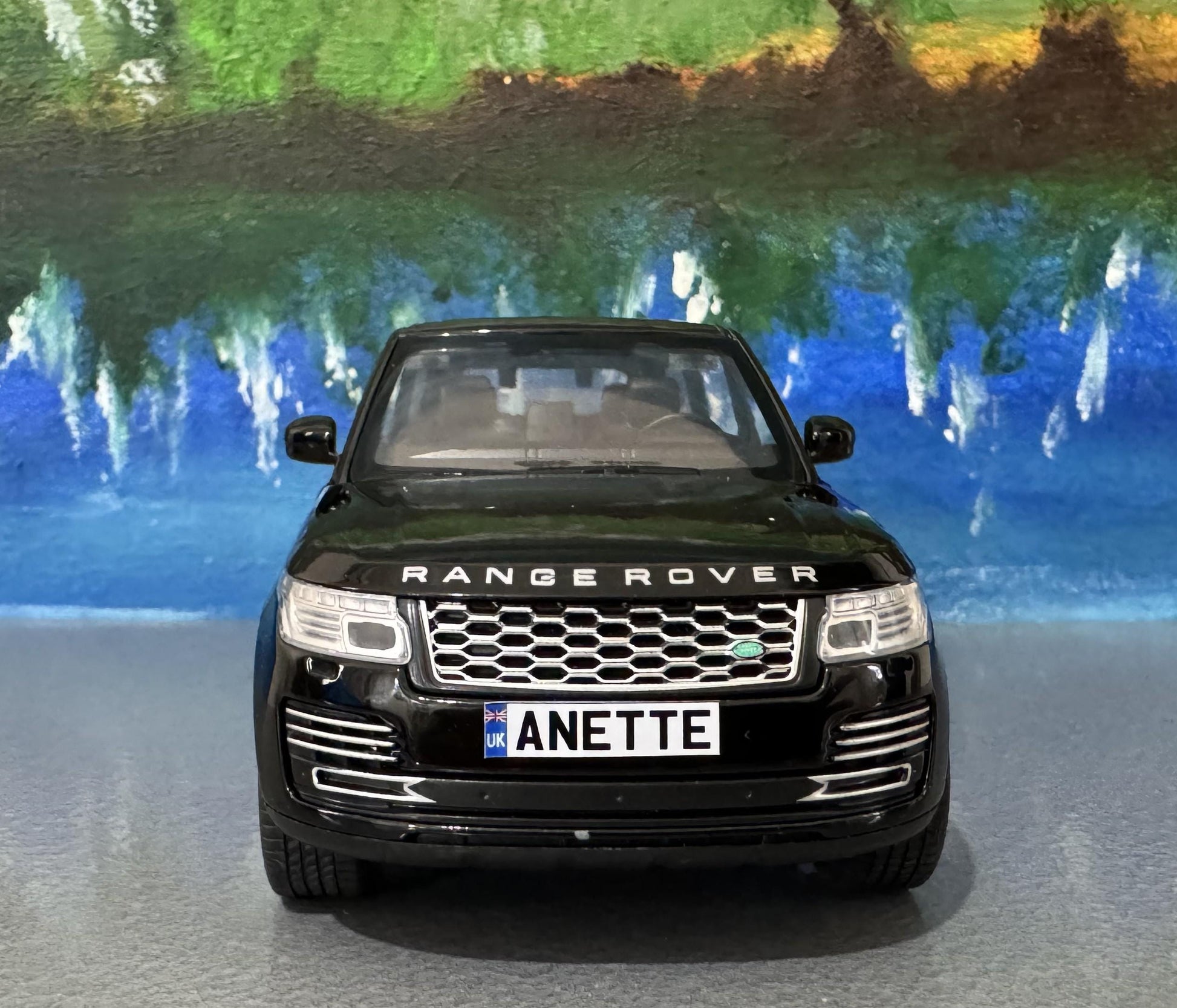 QY TOYS 1:32 Licensed Land Rover Range Rover SV 50th Anniversary Diecast Model Car – Light & Sound Pull Back Toy – Personalised Plate Gift