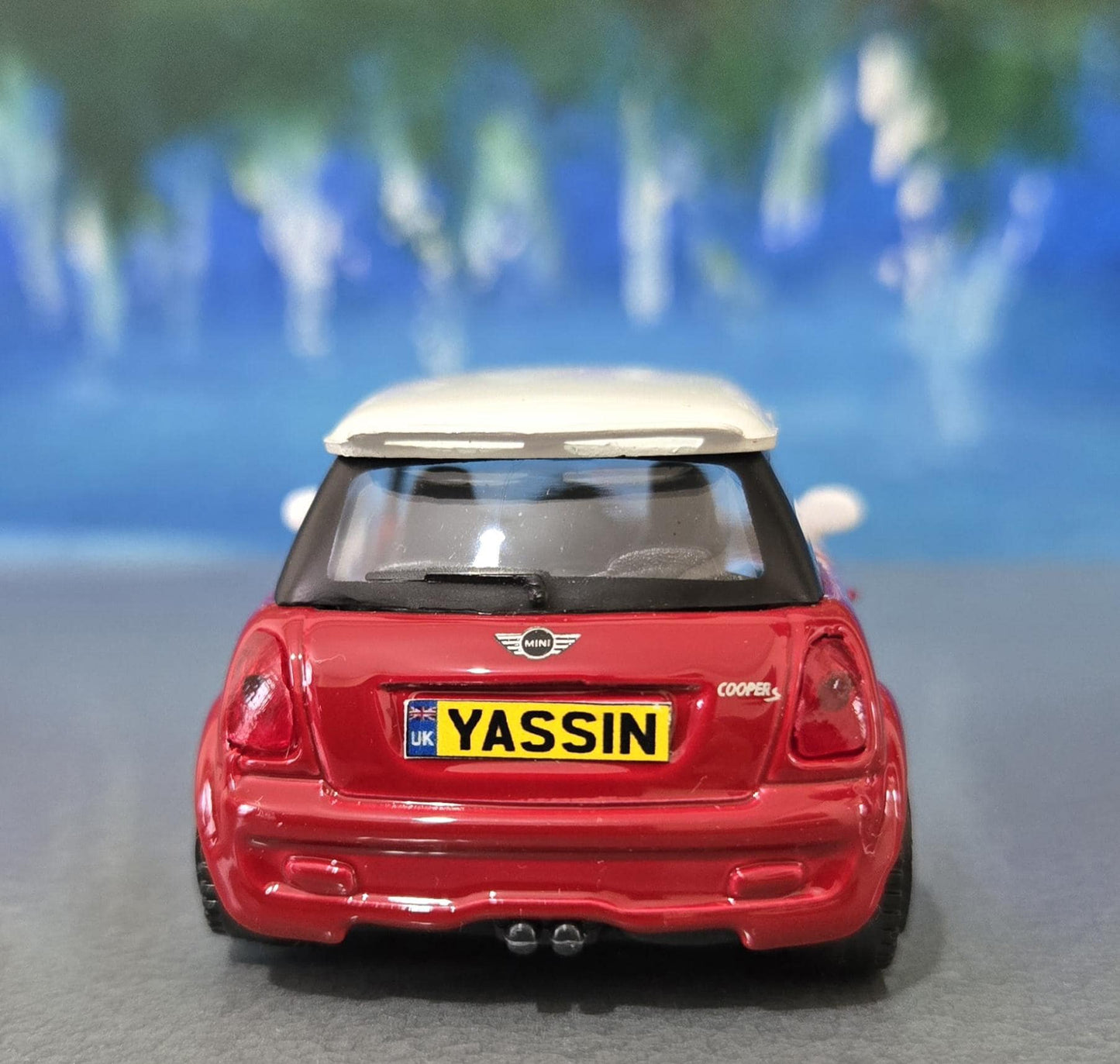 Personalised Name Plate Mini Cooper S – 1:43 Scale Diecast Model Car | Custom Mini Collectible Gift for Dad, Husband, Boyfriend, Boxed