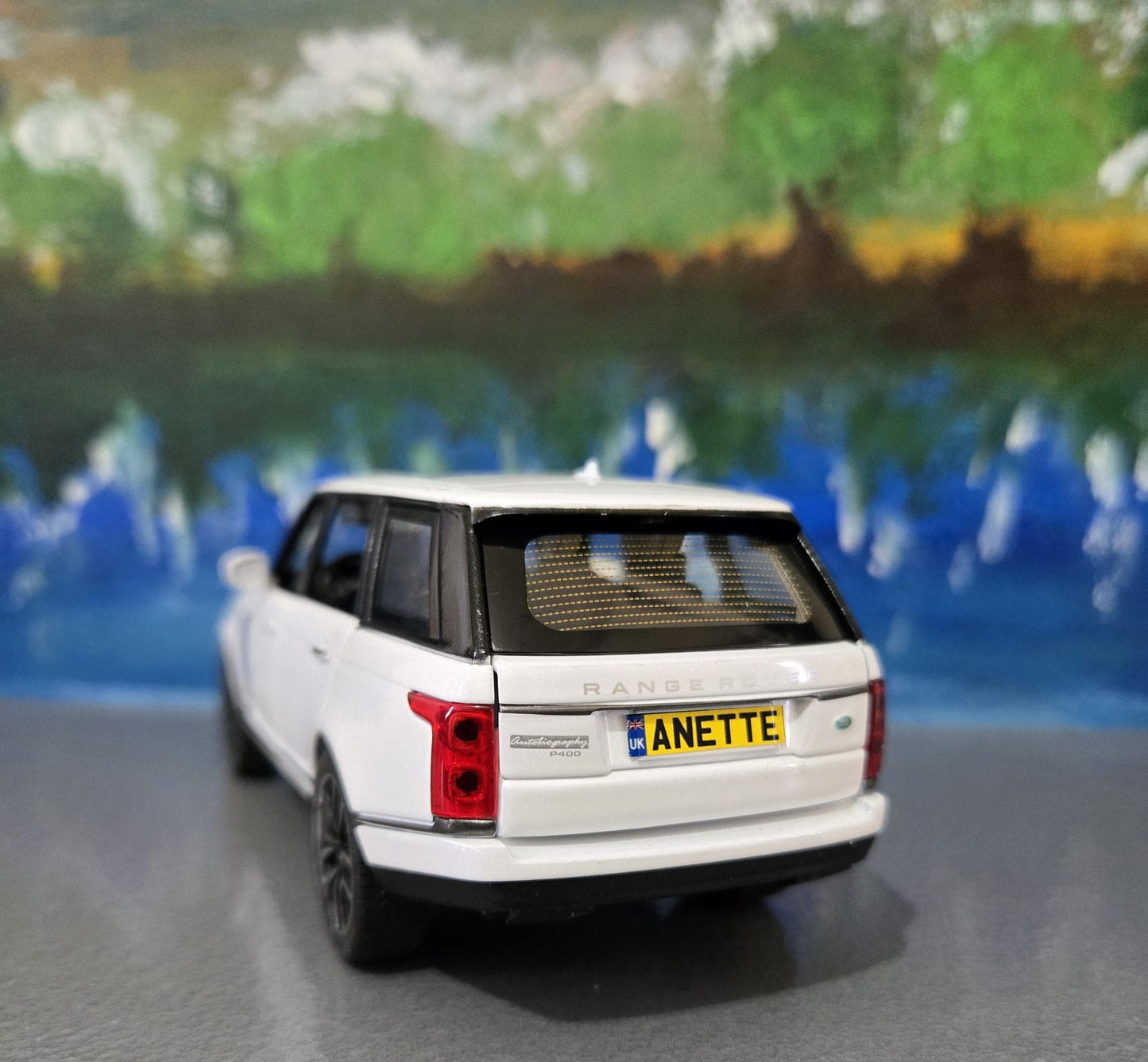 1:32 Land Rover Range Rover SV Diecast Model Car, Toy with Light & Sound - Personalised Gift for Him, 50th Anniversary Edition, Pearl White