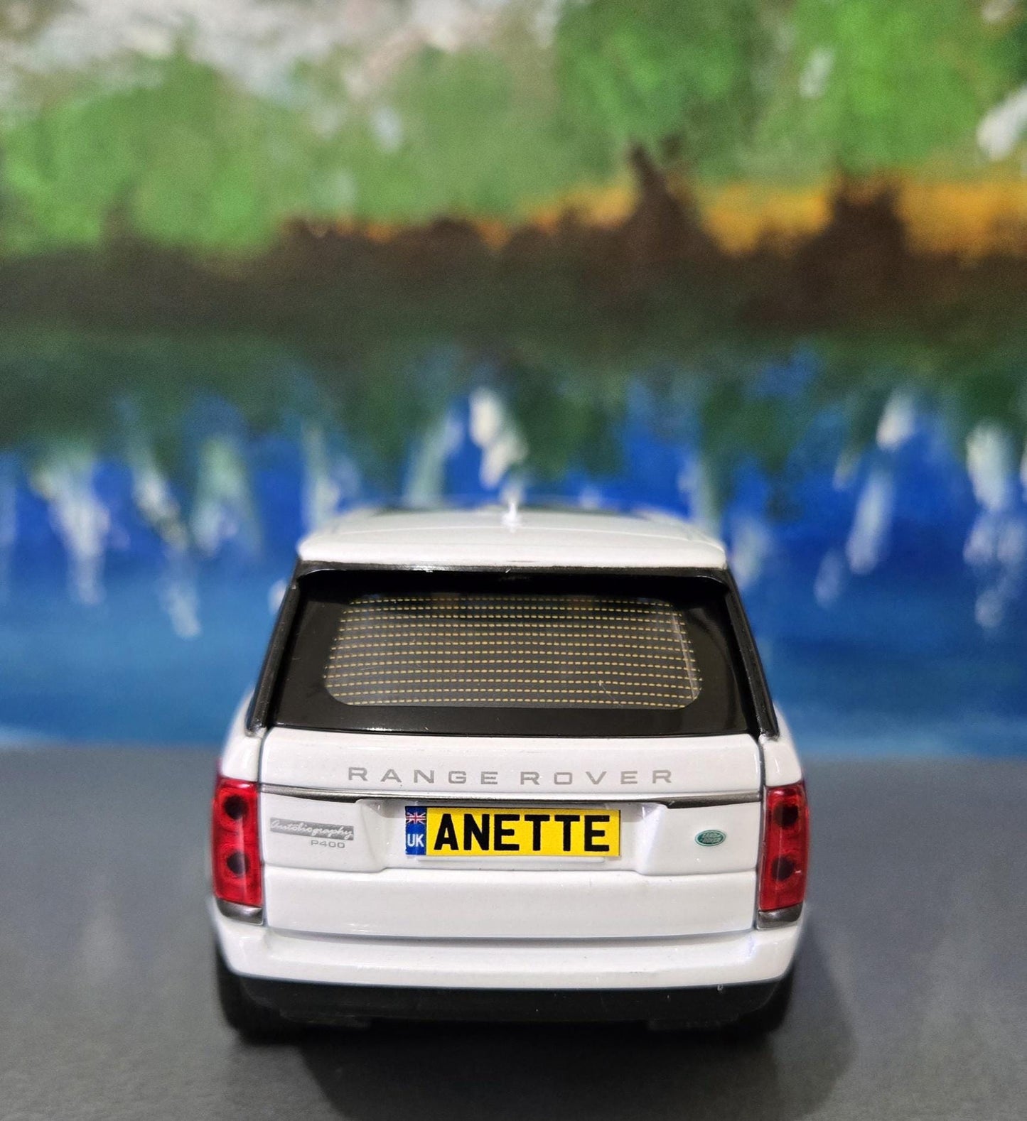 1:32 Land Rover Range Rover SV Diecast Model Car, Toy with Light & Sound - Personalised Gift for Him, 50th Anniversary Edition, Pearl White