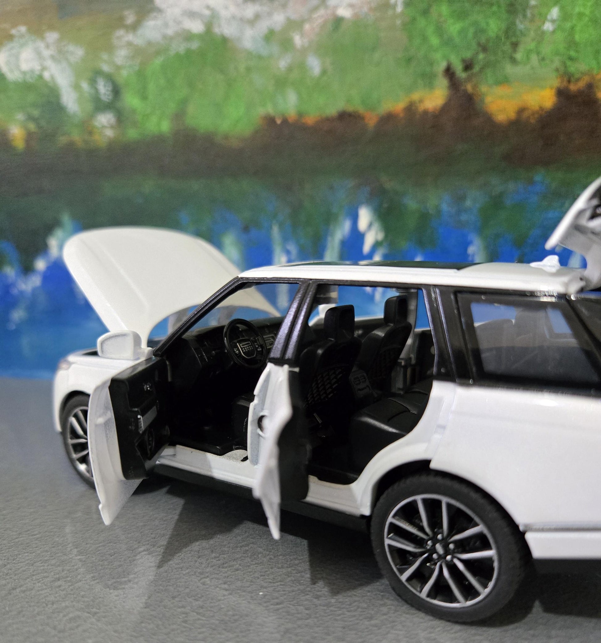 1:32 Land Rover Range Rover SV Diecast Model Car, Toy with Light & Sound - Personalised Gift for Him, 50th Anniversary Edition, Pearl White
