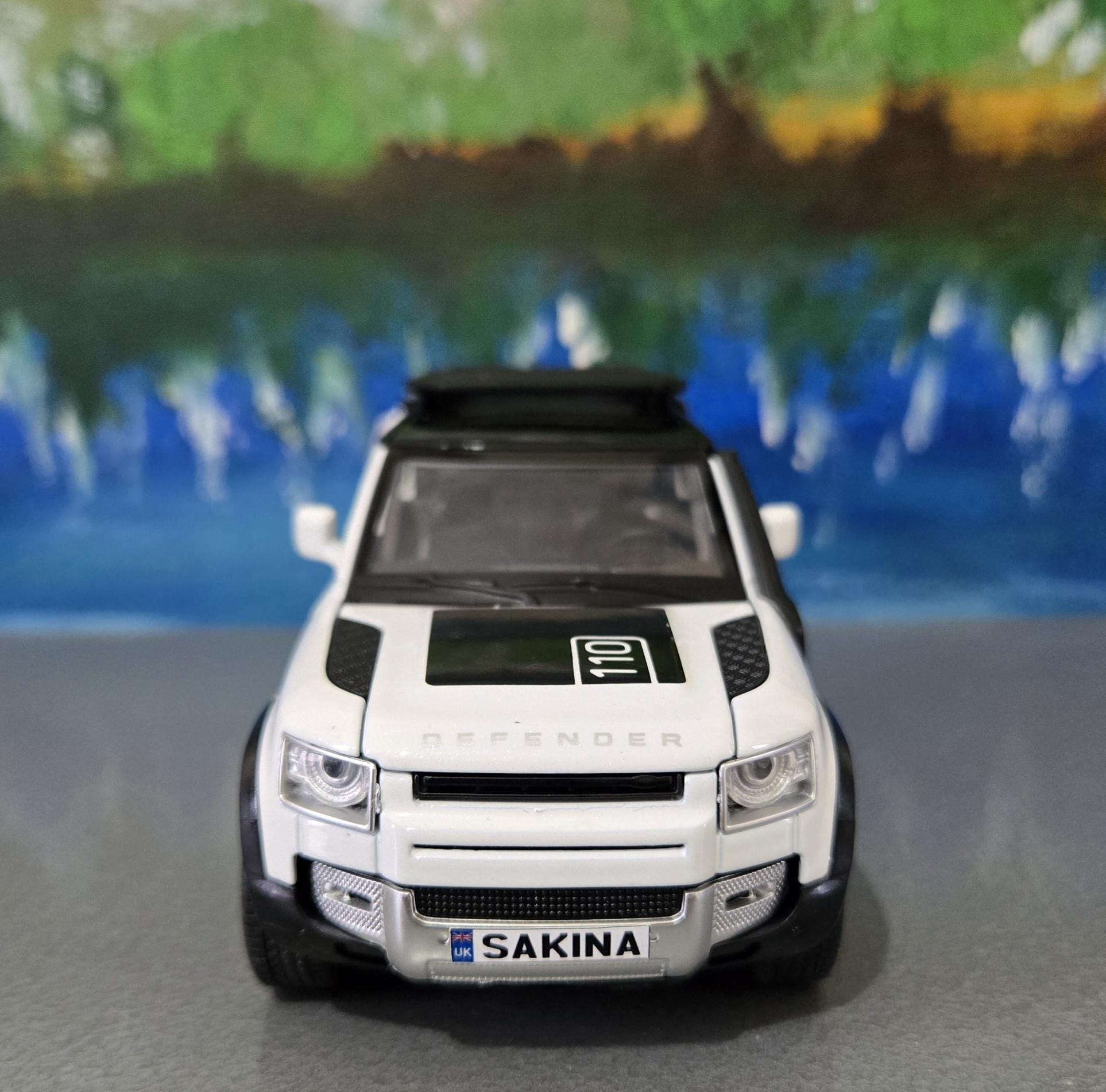 Land Rover Defender Toy Car - 1:32 Scale Diecast Model with Light & Sound - Custom Name Plate Gift for Boys, Kids, Dad, Pearl White