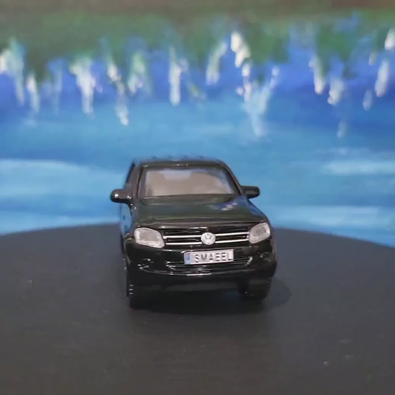 PERSONALISED PLATES VW Amarok Toy Car Model boy girl dad mom uncle grandad brother Birthday Father day gift present New Boxed 1:43 scale