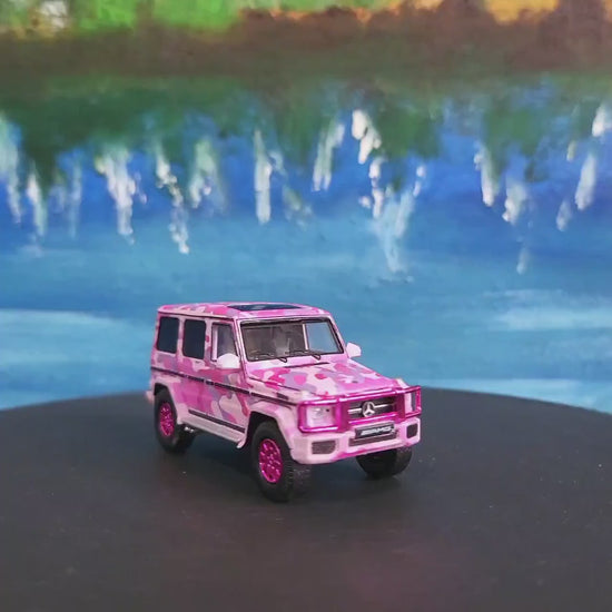 Mercedes G63 AMG 1:64 Pink Camo Diecast Car – Special Edition Mini Model with Premium Details – Gift Boxed Collectible Toy for Him or Her