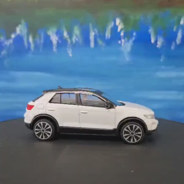 Personalized Plate VW T-Roc Toy Car 1:43 Scale - Kids Birthday Gift - Dad Mom Uncle Father Mother Gift - Boxed Collectible - 3 Colours Boxed