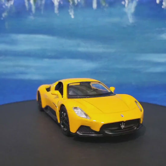 Licensed Maserati MC20 Yellow, 1/36 scale diecast car, car model metal, Diecast collection, Maserati, Model metal car Brand New Gift Boxed