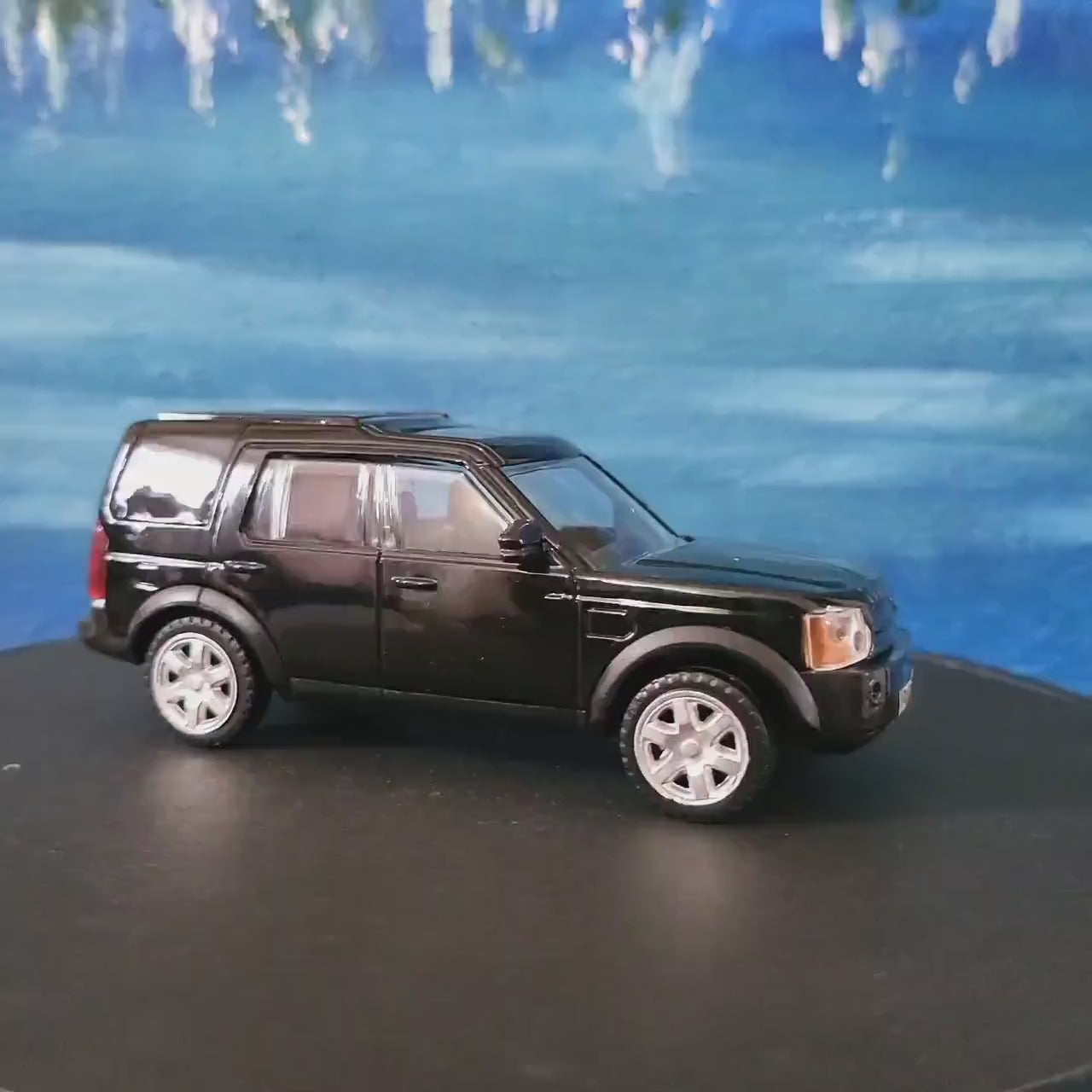 Land Rover Discovery 3 Diecast 1:43, Personalized Name Plate | Licensed by Rastar | Gift for Boys, Girls, Dad, Mom, Grandad, Brother | Boxed