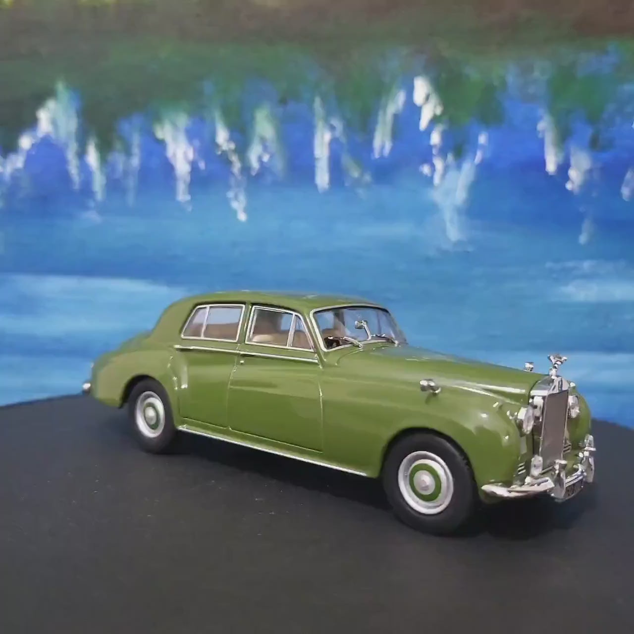 Rolls Royce Smoke Green Oxford PERSONALISED Diecast Dad Sister Mom husband grandad wife Any Name BROTHER Case GIFT Boxed