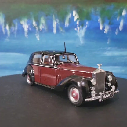 Personalized Rolls Royce Silver Dawn Std Steel Maroon Black Oxford Diecast Model – Custom Name Gift for Dad, Mom, Husband, Wife, Sister Box