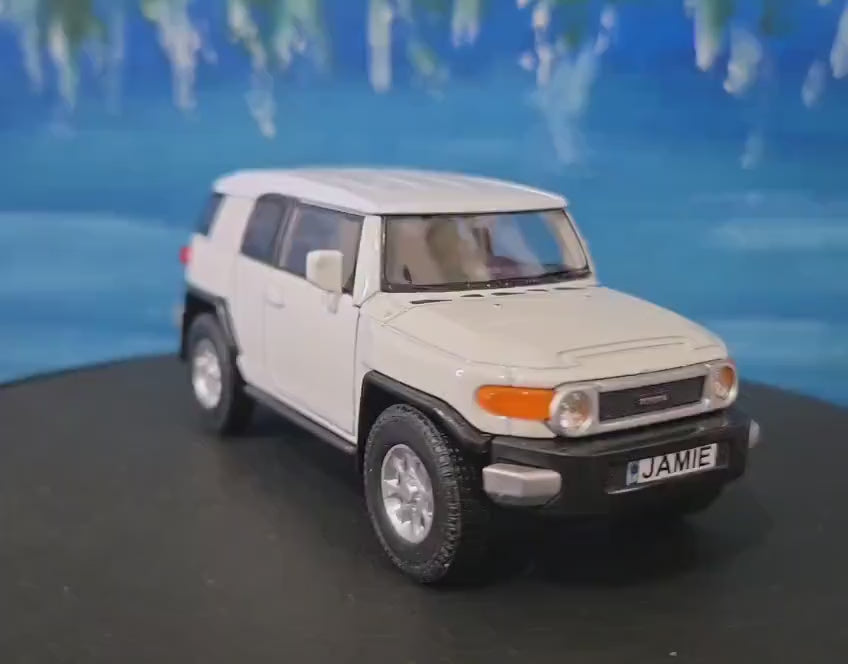 Toyota FJ Cruiser Diecast Model Car 1:34 Scale - Collectible Toy SUV