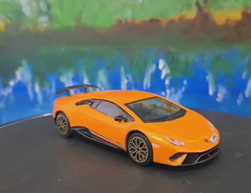 Lamborghini Huracan 1:43 Model Car – Personalized Plates | Gift for Boy, Girl, Dad, Mom, Uncle, Grandad | Birthday Christmas Present Boxed