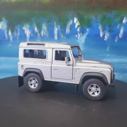 Welly LANDROVER Defender with PERSONALISED PLATES Model Toy Car boy girl dad mom uncle grandad brother birthday gift present Sleeves New!