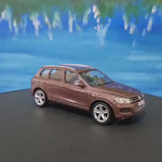 VW Volkswagen Touareg Toy Car, 1:43 Scale Model – Gift for Boy, Girl, Dad, Mom, Grandad, Birthday - Easter, Christmas gift -  Boxed